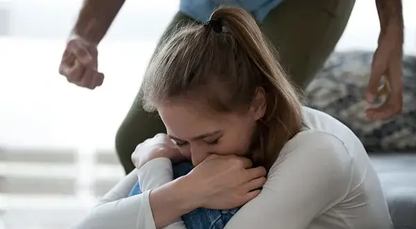 Znęcanie psychiczne objawy: jak je rozpoznać i uniknąć cierpienia