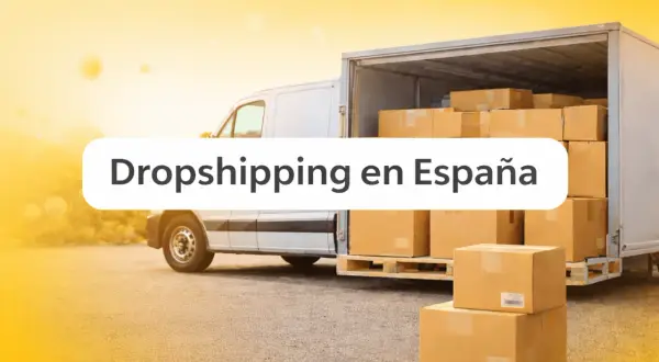 Camión de reparto con cajas apiladas, listo para el drop shipment en España.