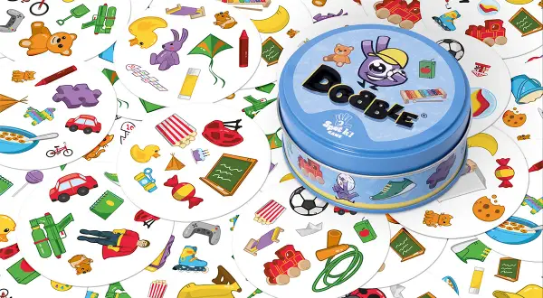 Dobble ile kart: Poznaj tajemnice i zasady tej popularnej gry