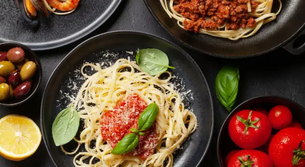 Jaki ser do spaghetti? Wybierz idealny do sosu porady eksperta