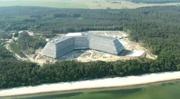 Hotel Gołębiewski w Pobierowie: Kiedy otwarcie i co warto wiedzieć?