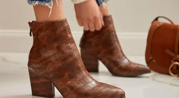 Buty na grubym obcasie: poznaj rodzaje i stylizacje