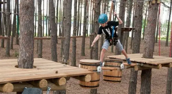 Park Linowy Janów Lubelski: Trasy, ceny, atrakcje Idealne dla rodzin