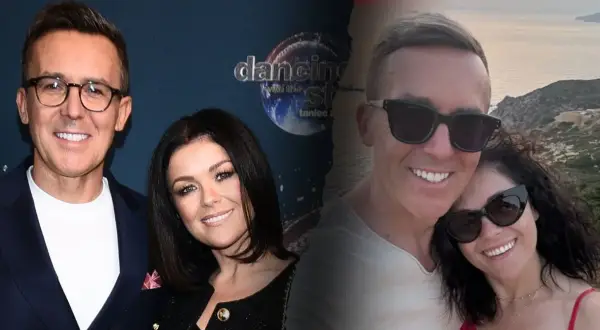 Katarzyna Cichopek i Maciej Kurzajewski uśmiechają się do zdjęcia, raz na tle logo "Tańca z Gwiazdami", a raz na wakacjach z widokiem na morze.