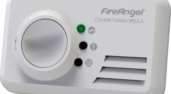 Biały czujnik tlenku węgla FireAngel SCB10-INT z dużym przyciskiem testowym i wskaźnikami LED.