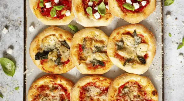 Jakie dodatki do pizzy? Stwórz pizzę marzeń inspiracje!