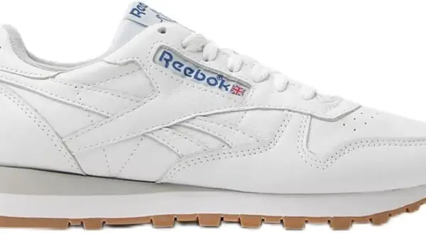 Scarpa bianca Reebok, modello classico. Perfette per capire come calzano le Reebok, comode e stilose.
