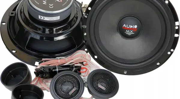 Zestaw głośników Audio System MX EVO, idealny do ulepszenia fabrycznych głośników w Opel Astra H. W komplecie woofery, tweetery i okablowanie.