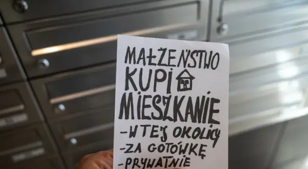 Małżeństwo kupi mieszkanie w tej okolicy za gotówkę, prywatnie. Kto to? Może flipper?