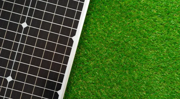 Energia słońca na stadionach piłkarskich - Jak stadiony wykorzystują fotowoltaikę?