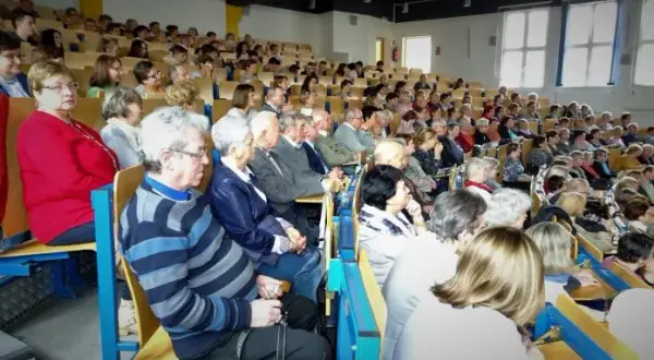 Uniwersytet Trzeciego Wieku Tychy - Zapisz się na ciekawe zajęcia dla seniorów