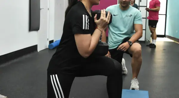Entrenador personal Zaragoza: Precios, cualificaciones y tu éxito