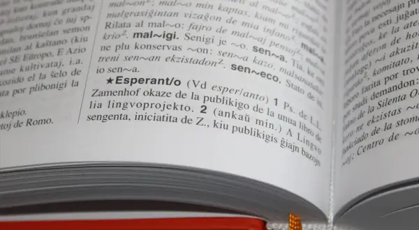 Słownik języka esperanto, z hasłem "Esperant/o" i informacją o Zamenhofie.