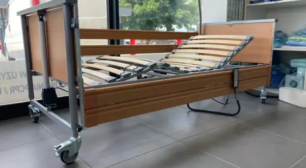 Jak załatwić łóżko rehabilitacyjne na NFZ - co musisz wiedzieć
