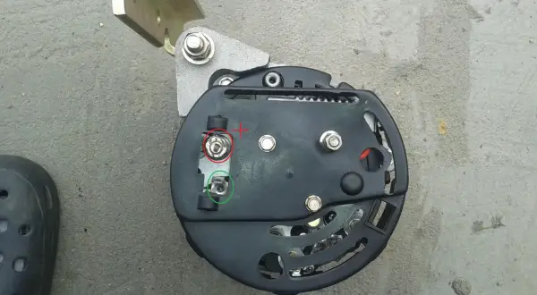Alternator do Ursusa C-360: Jaki wybrać i jak zamontować krok po kroku?