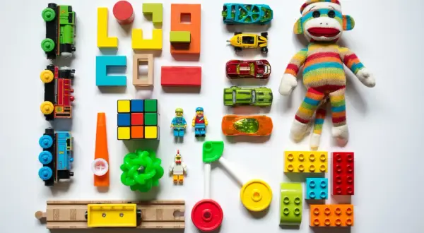 Zabawka sensoryczna dla 5 latka - wybierz najlepsze opcje dla rozwoju