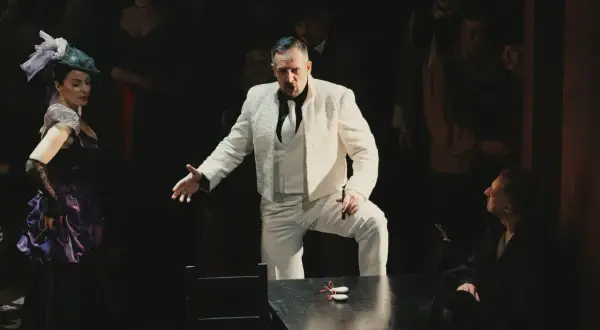 Gdzie obejrzeć "Carmen" w Polsce? Aktualny repertuar i bilety
