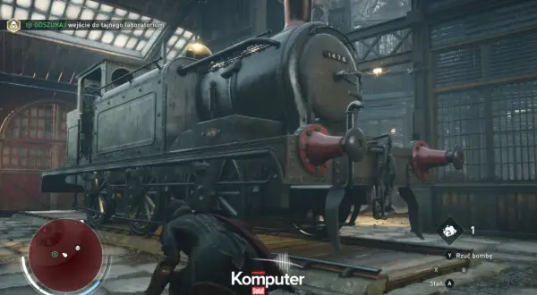 Wymagania Assassin's Creed Syndicate: lokomotywa w hangarze, gracz szuka wejścia do laboratorium.