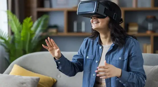 Okulary VR dla dzieci: Jak chronić wzrok i mózg? Poradnik