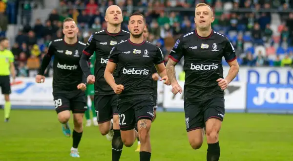 Kiedy mecz Pogoni w pucharach? Sprawdź najnowszy terminarz!