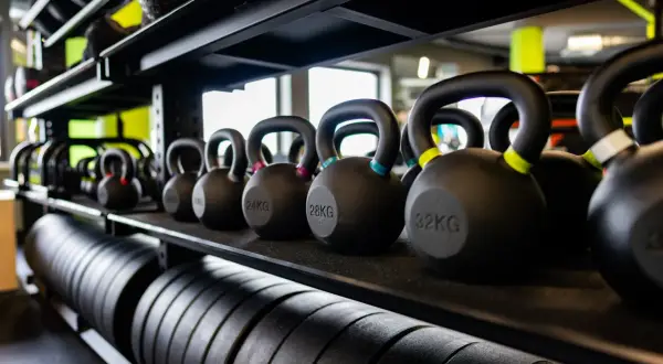 Gdzie znaleźć najlepsze kluby CrossFit w Katowicach i ich godziny otwarcia