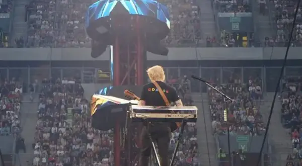 Ed Sheeran koncert ile osób: szczere relacje i problemy z biletami