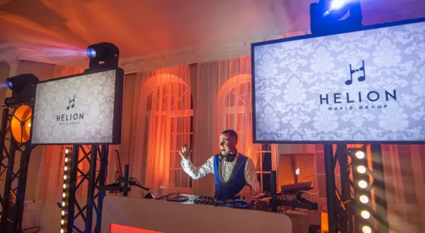Ile bierze DJ za imprezę? Ceny, które zaskoczą i pomogą w wyborze