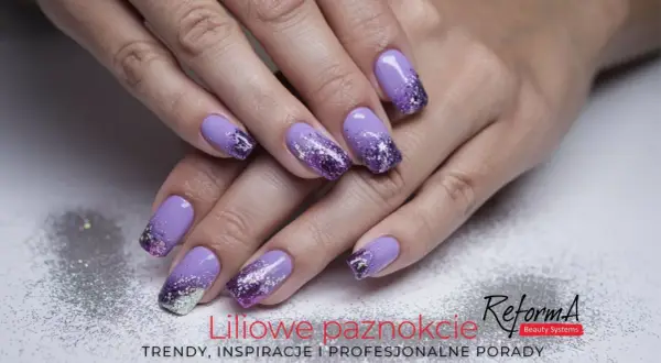 Fioletowy french z brokatowym ombre. Lśniące paznokcie, które przyciągają wzrok.