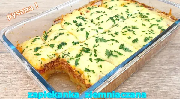 Jak zrobić sos do zapiekanki ziemniaczanej z mielonym mięsem, który zachwyci smakami