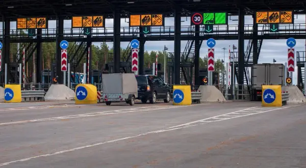Czy można płacić kartą na autostradzie? Sprawdź, co warto wiedzieć!