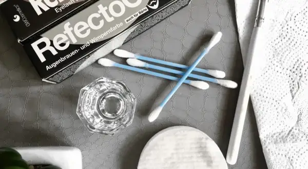 Henna RefectoCil w domu: Jak zrobić perfekcyjne brwi i rzęsy?