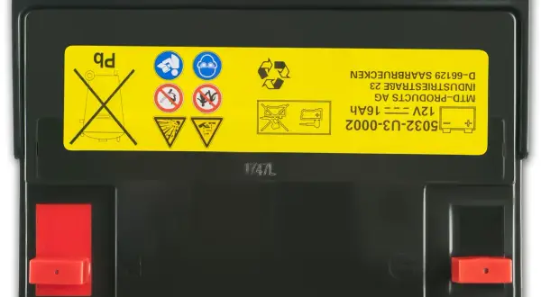 Akumulator do kosiarki MTD: Jak wybrać i uniknąć błędów?