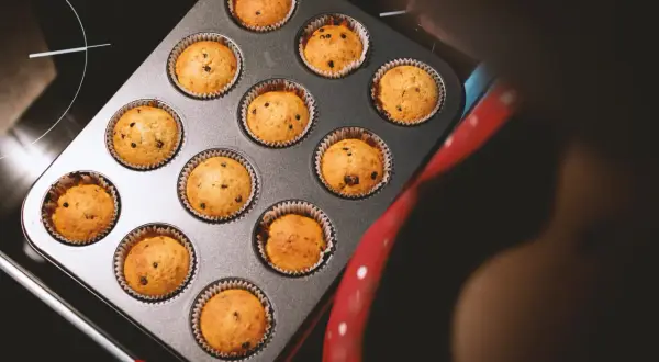 Jak zrobić papilotki na muffinki - proste i tanie sposoby na DIY
