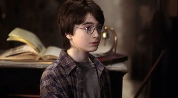 Ile lat ma Harry Potter? Zaskakujące fakty o jego wieku i życiu