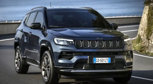 Ile pali Jeep Compass 2.4 benzyna? Prawdziwe dane!