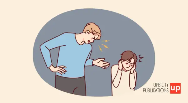 Un hombre grita a otro, que se tapa los oídos. Un ejemplo de comportamiento pasivo agresivo.