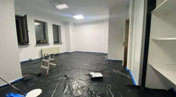 Ile kosztuje metr malowania mieszkania? Sprawdź ceny i porady!
