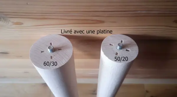 Dos patas de madera para mesas, una 60/30 y otra 50/20, listas para ser instaladas.