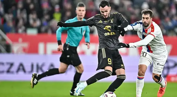 Koniec czekania! Ekstraklasa wraca 30.01.2026. Terminarz rundy wiosennej
