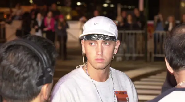 Czy Eminem żyje? Prawda o jego życiu i plotkach o śmierci