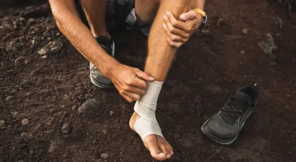 Odszkodowanie za skręcenie stawu skokowego: ile dostaniesz?