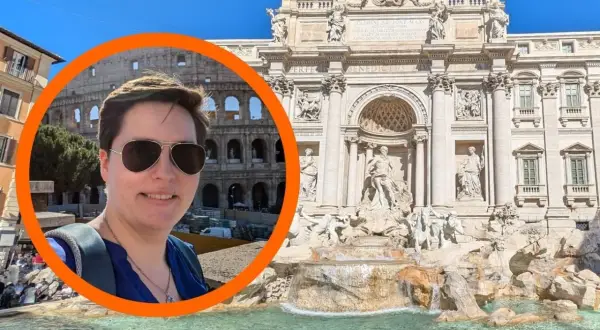 Rzymskie wakacje! W tle Koloseum i Fontanna di Trevi, idealne na jednodniowe loty z Warszawy.