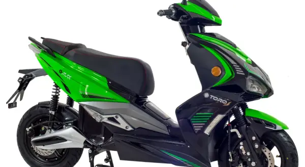 Ile kosztuje kurs na motorower? Sprawdź ukryte wydatki i oszczędności