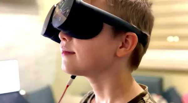 Jak wyłączyć tryb VR w VR Tube i poprawić komfort korzystania