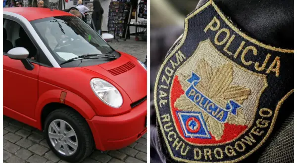 Czerwony samochód bez prawa jazdy, obok naszywka policji drogowej.
