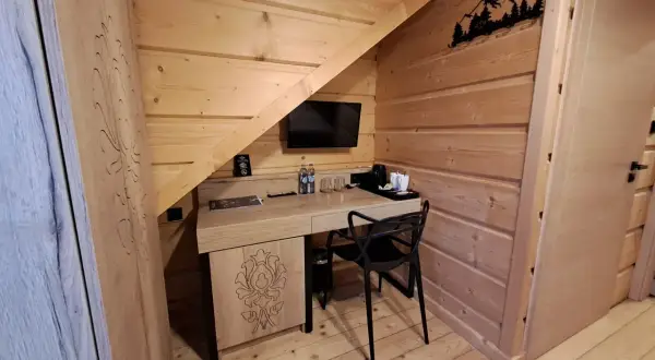 Skansen Holiday Cholerzyn - komfortowe noclegi blisko atrakcji