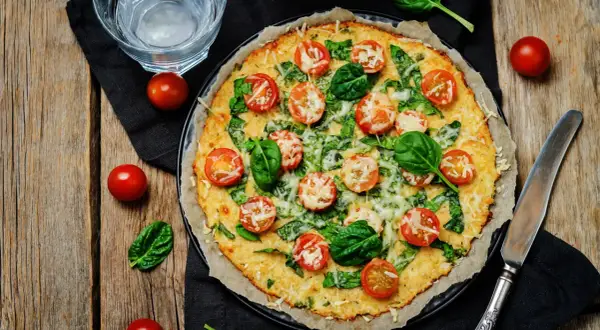 Jaki ser do pizzy? Odkryj najlepsze opcje dla wyjątkowego smaku