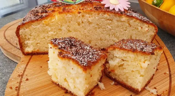 Ciasto serowe: przepis na sukces! Jak uniknąć opadania i pęknięć?