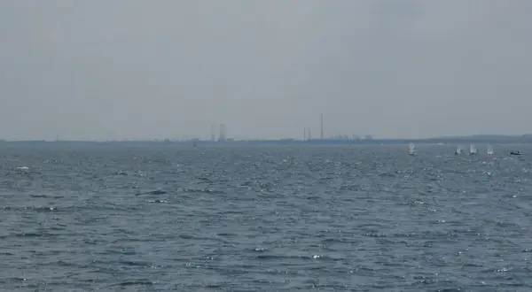 Czy Bornholm widać z Kołobrzegu? Prawda i zaskakujące wyjątki.