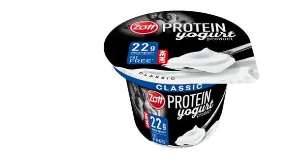Jogurt proteinowy dla kogo? Korzyści dla sportowców, wegetarian i dzieci